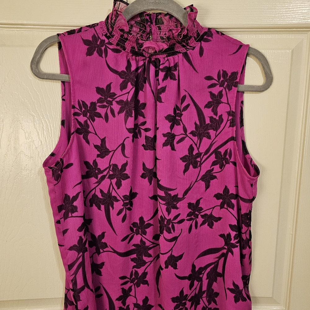 Vince Camuto pink black top